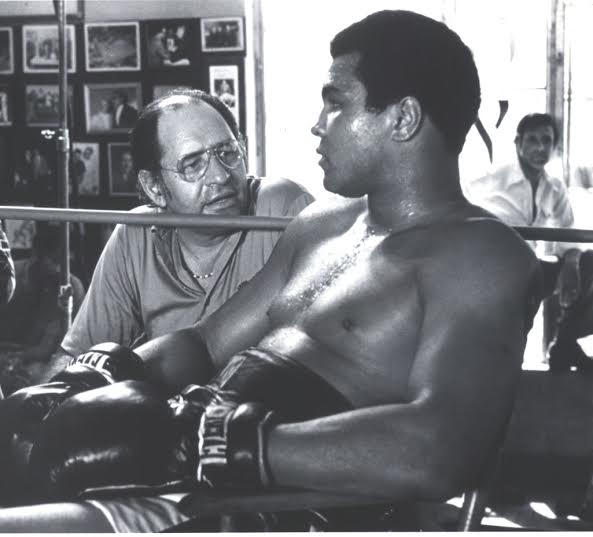 ali-and-ferdie-in-corner